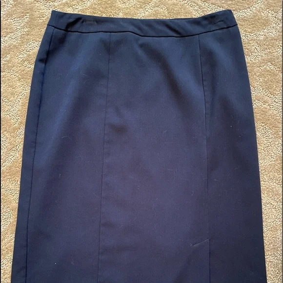 NAVY BLUE LINED PENCIL SKIRT - Picture 1 of 10